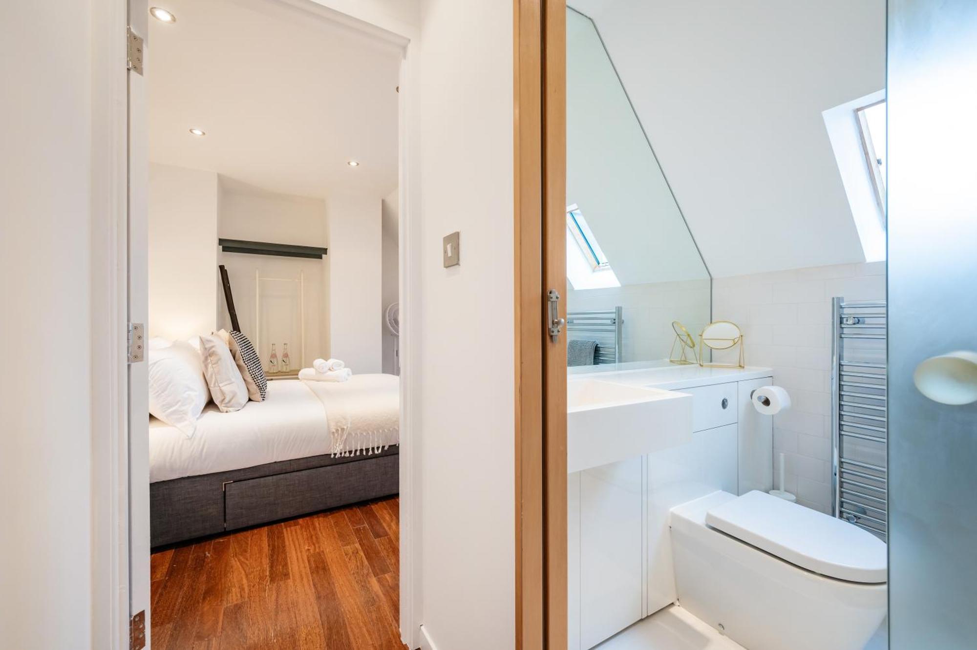 Huge & Central 3 Bedr, 4 Beds, Covent Gdn ロンドン エクステリア 写真